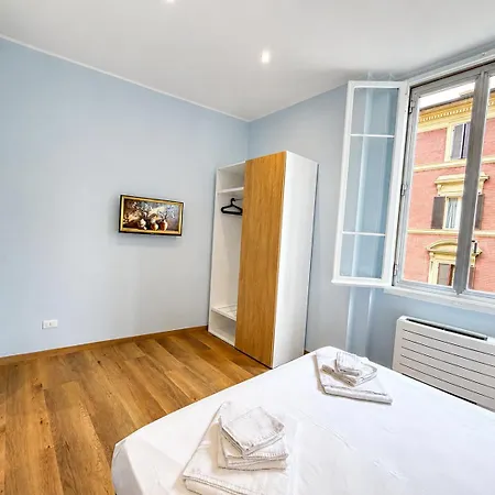 Portici - With Private Bathroom In The Center Bologna